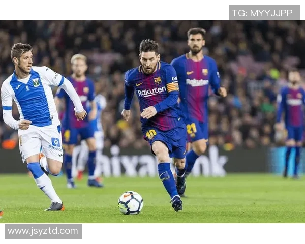 巴萨与利物浦精彩对决录像回放全程回顾与分析 巴萨与利物浦精彩对决录像回放全程回顾与分析