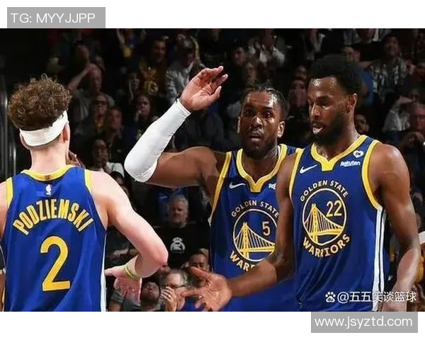 篮网队签下大牌球员，投资重建未来希望