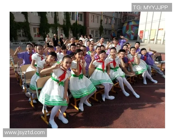 潘田镇足球比赛精彩直播回放全程回顾与精彩瞬间分析