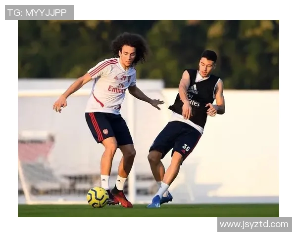 帕奎塔闪耀赛场展现非凡才华引发球迷热议与期待