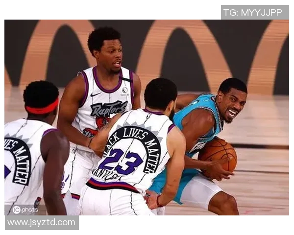 猛龙逆转灰熊,锁定季后赛资格——缔造奇迹之夜 猛龙逆转灰熊,锁定季后赛资格——缔造奇迹之夜